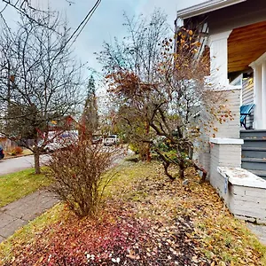 Holiday home Woodlawn Escape