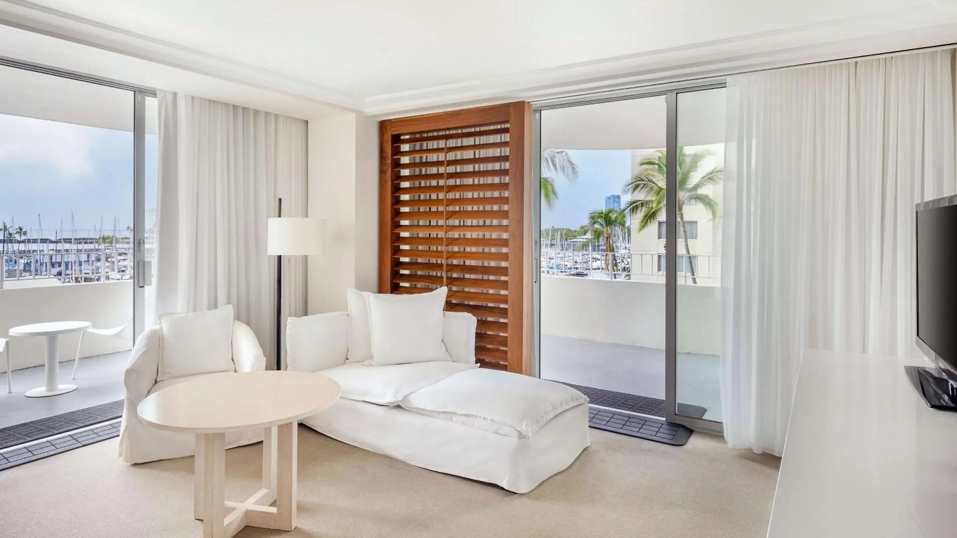 Hilton Vacation Club The Modern Honolulu Hotel United States